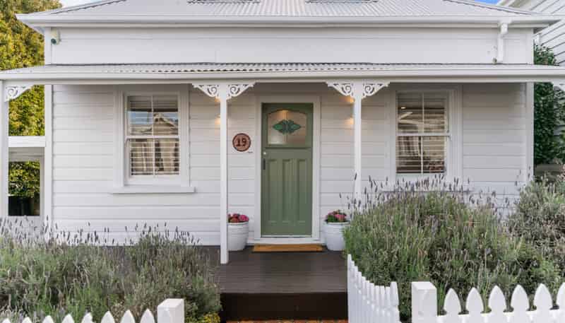 19 Bayfield Road, Herne Bay