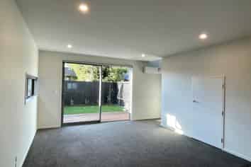 10/101 Mackworth Street, Woolston