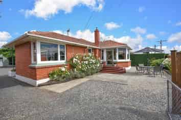 31 Tay Street, Mosgiel