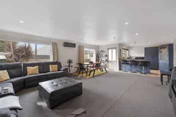 44A Bellevue Road, Brookfield