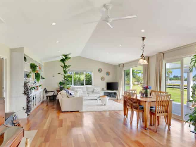 134 Snodgrass Road, Westport