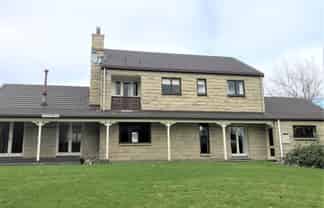 73 Gracechurch Drive, Flat Bush