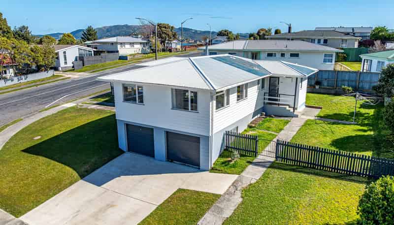 1 Caduceus Place, Ascot Park