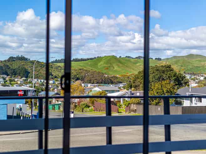 1 Caduceus Place, Ascot Park