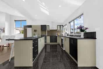 25 Mccullough Avenue, Papatoetoe