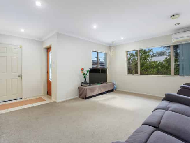 196A Robertson Road, Mangere East