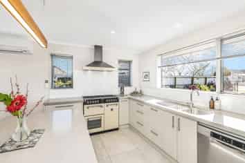 4 Cressy Place, DARFIELD
