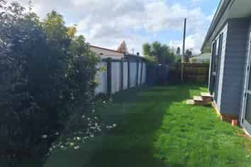 19A Halberg Crescent, Chartwell