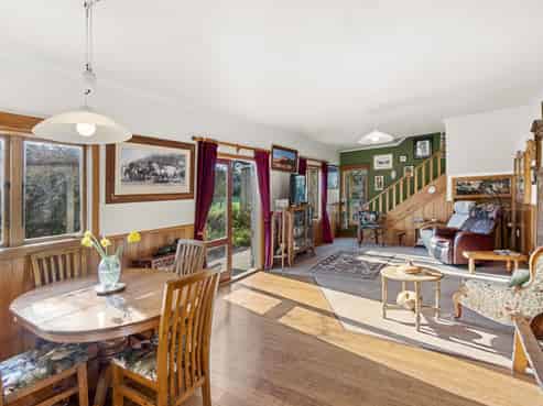1287 Okains Bay Road, Okains Bay