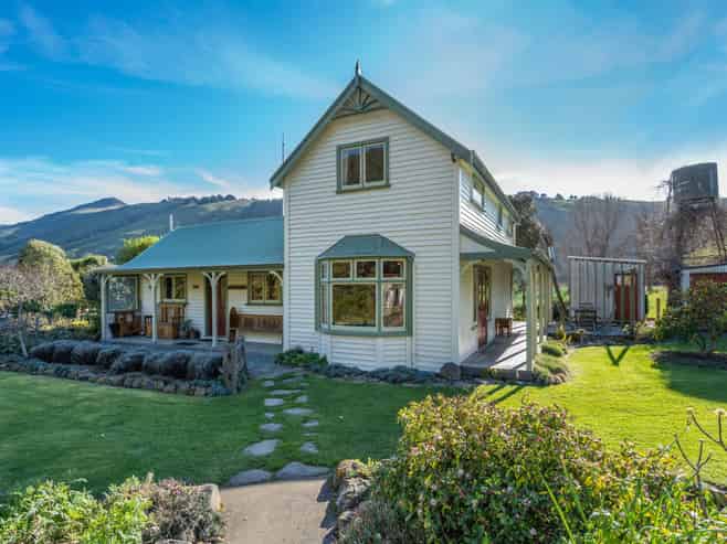 1287 Okains Bay Road, Okains Bay