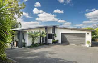 104 Rowesdale Drive, Ohauiti
