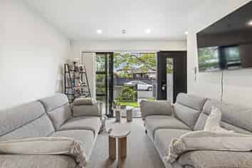 3/20 Moor Avenue, Te Atatu Peninsula