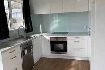 2/75 Tramway Road, Beach Haven