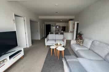 1C/136 Stancombe Road, Flat Bush