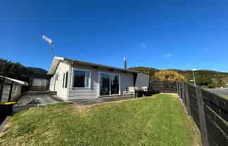 1 Brazier Grove, Paraparaumu