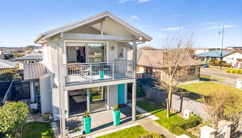4 Solander Road, Pegasus