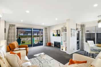 4 Solander Road, Pegasus