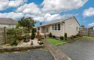 5 Tui Crescent, Manurewa