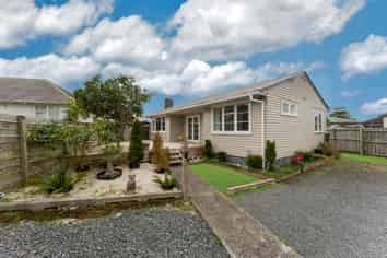 5 Tui Crescent, Manurewa