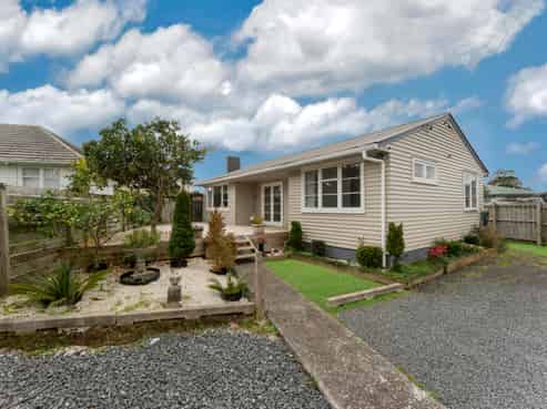 5 Tui Crescent, Manurewa