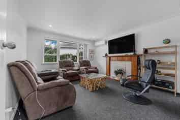 5 Tui Crescent, Manurewa