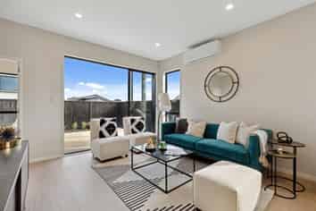 31 Paretao Street, Massey
