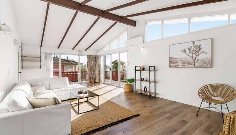36 Sunset Road, Unsworth Heights