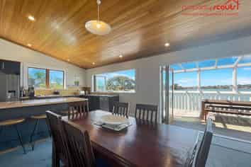 97 Norwood Road, Bayswater