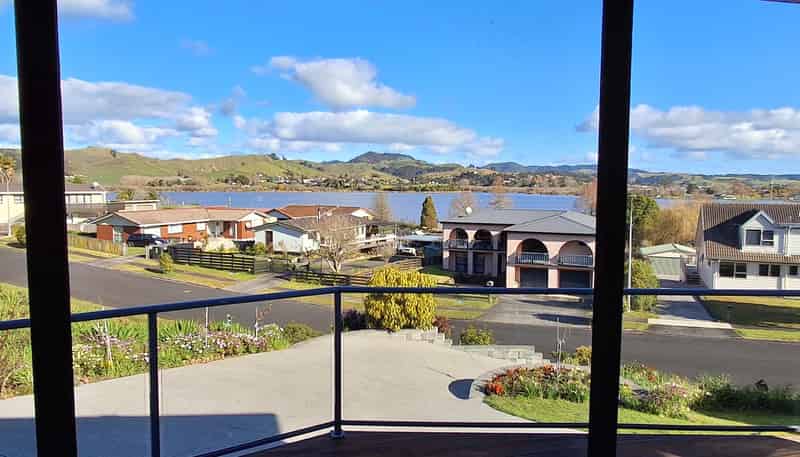 11 Lakeview Terrace, Huntly