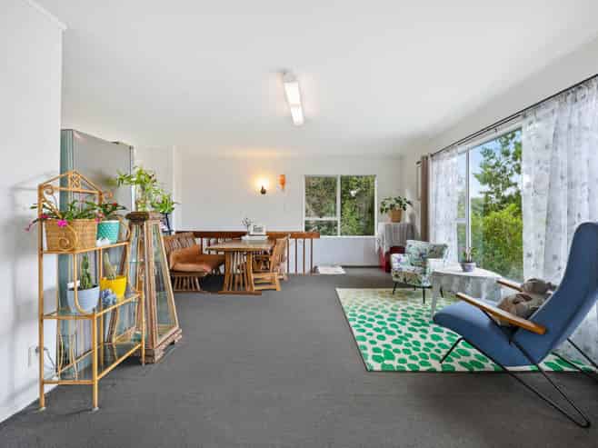 1/66 Cockayne Crescent, Sunnynook