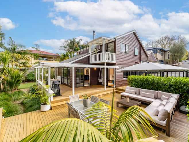 2/22 Lagoon Way, West Harbour