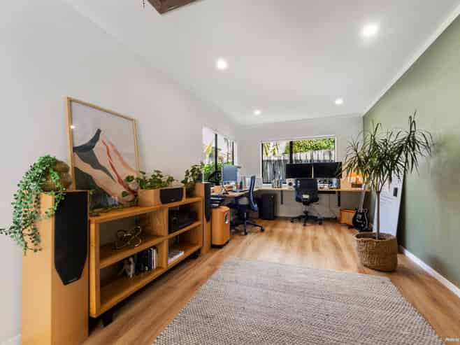 2/22 Lagoon Way, West Harbour
