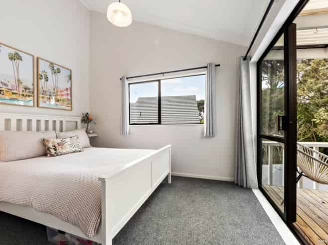 2/22 Lagoon Way, West Harbour