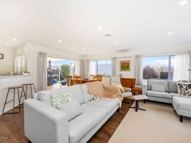 40 Highfields Terrace, Henderson