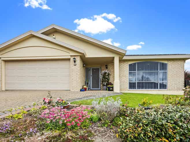40 Highfields Terrace, Henderson
