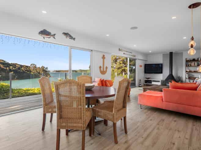 22 Anzac Road, Waiheke Island