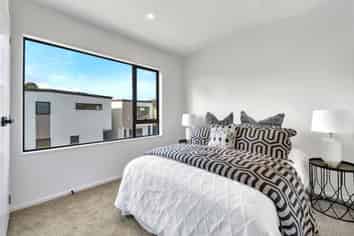 39 Coates Crescent, Panmure