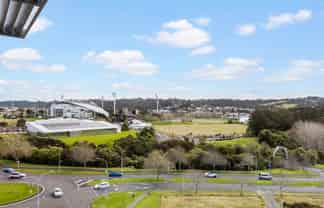 603F/27 Don McKinnon Drive, Albany
