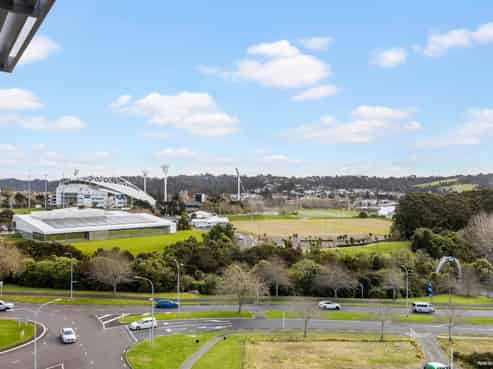 603F/27 Don McKinnon Drive, Albany