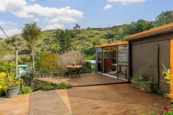 24 Selwyn Road, Lyttelton