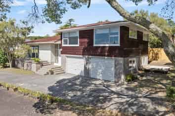87 David Avenue, Hillpark