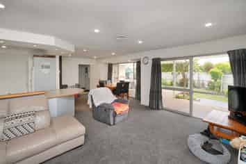 15 Lacy Gate Place, Woodend