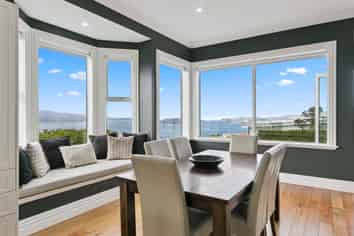 6 Sunhaven Drive, Newlands