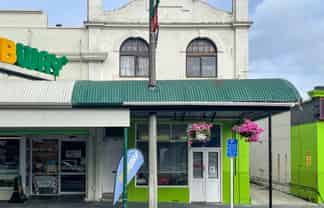 CENTRAL COMMERCIAL OPPORTUNITY
