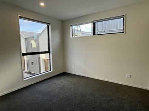 6/101 Mackworth Street, Woolston