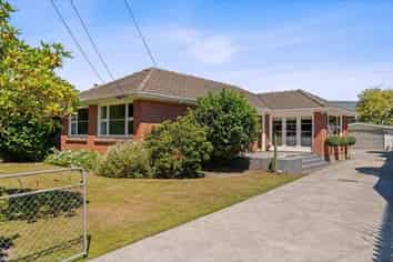 21 Raleigh St, Bishopdale