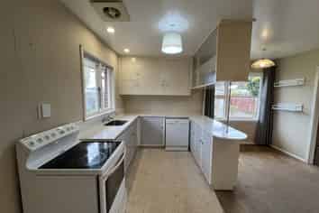 21 Raleigh St, Bishopdale