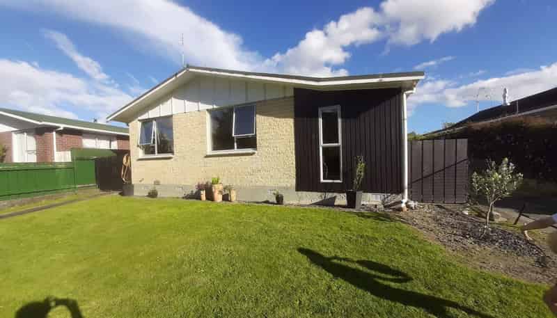 77 Pasadena Cres , Totara Park