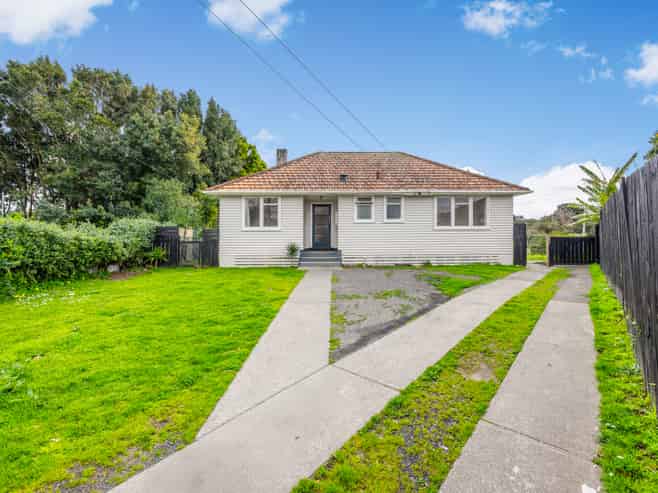 29 Larsen Street, Otara