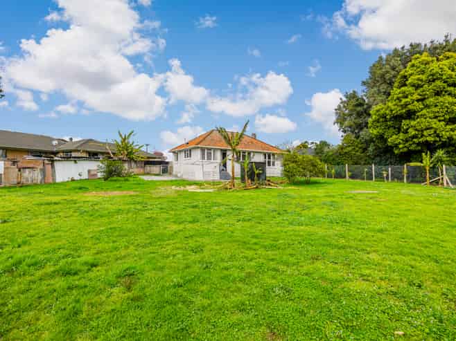 29 Larsen Street, Otara